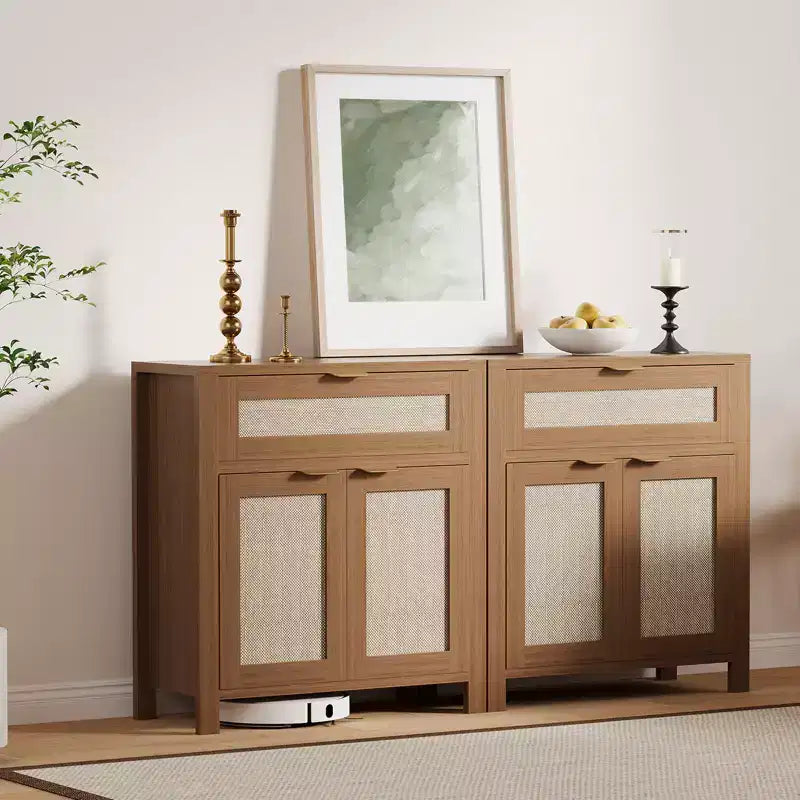 Buffet vaisselier avec rangement, buffet de rangement en bois avec étagères réglables, tiroirs et portes en rotin