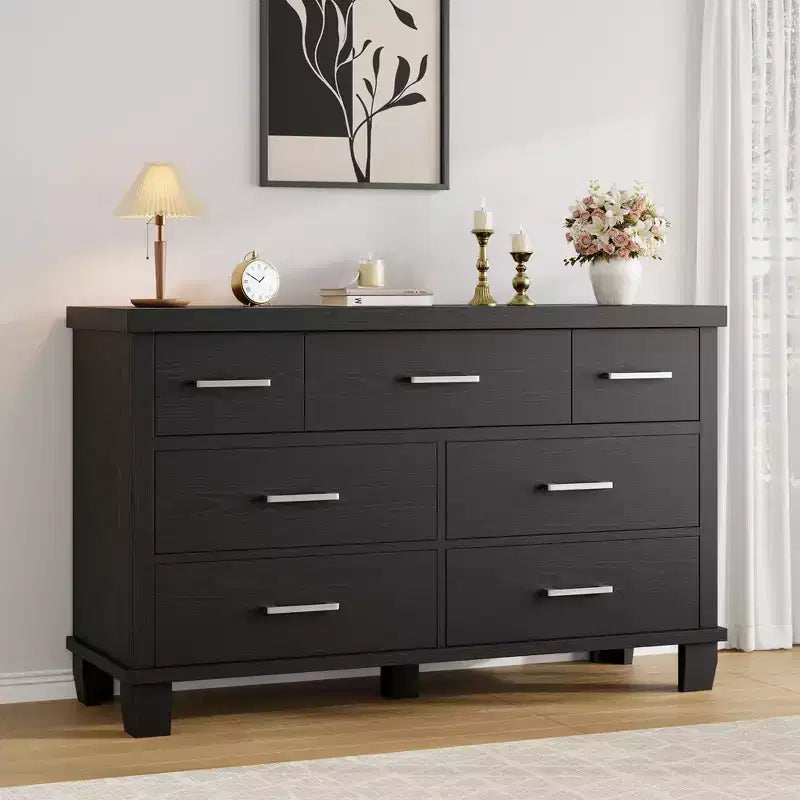 7-Drawer Wooden Dresser for Bedroom, Storage Chest with Metal Handles, Organizer for Living Room, Closet, Entryway, Nursery, Stylish and Functional